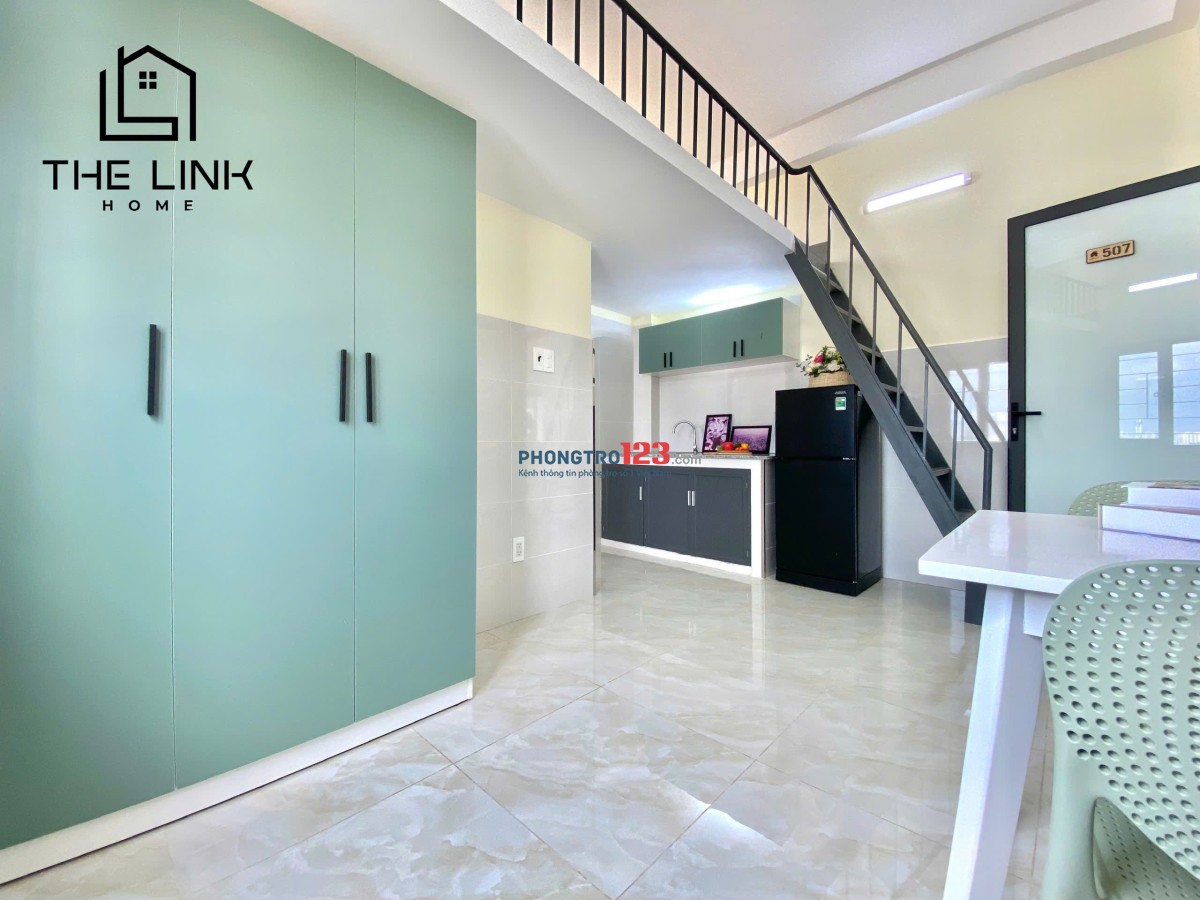 Phòng trọ Full Nội Thất, cửa Sổ lớn, gần Ga Metro, Hàng xanh, Hutech, Vinhome Tân Cảng, Cầu Sài Gòn