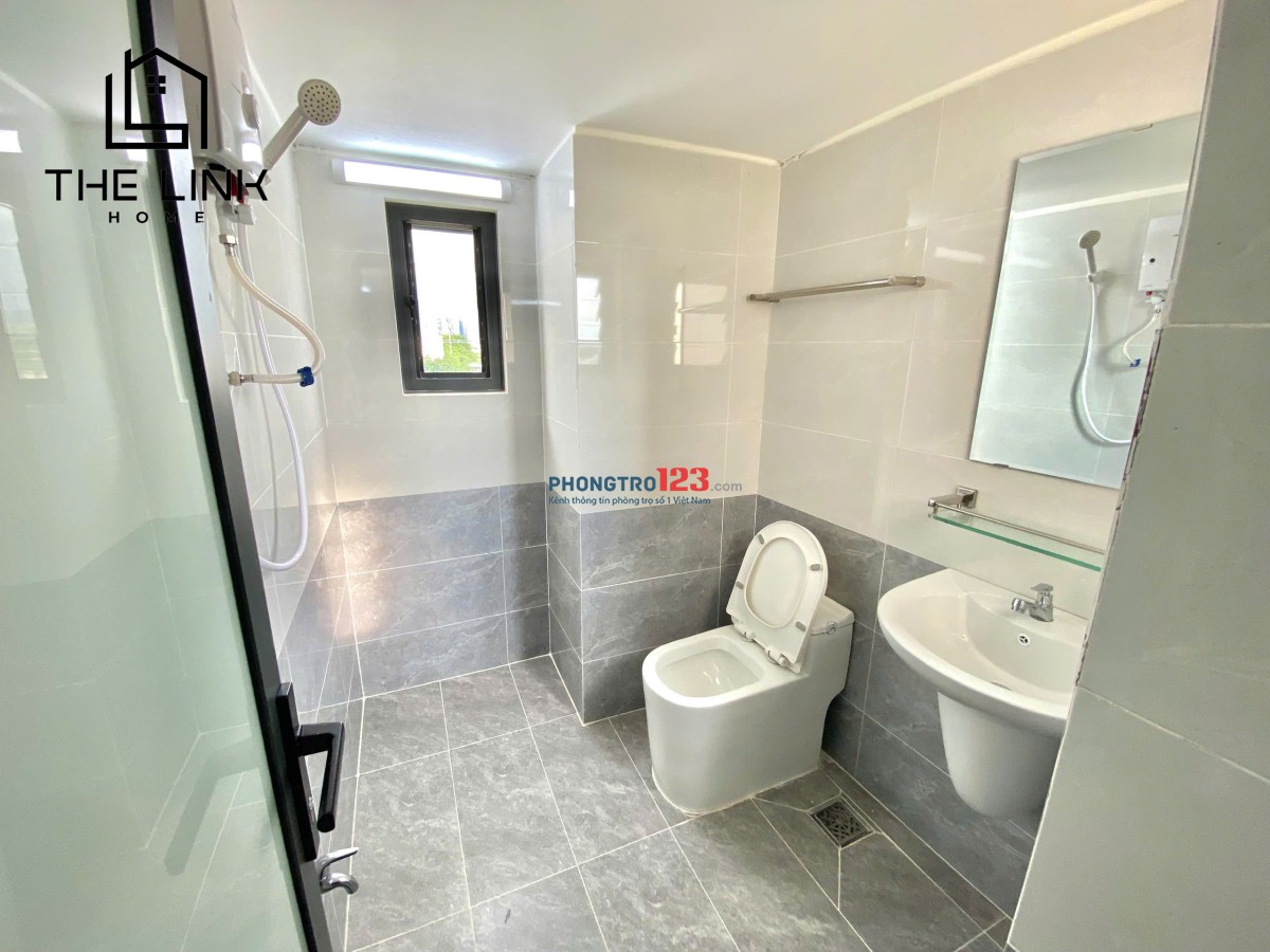 Phòng trọ Full Nội Thất, cửa Sổ lớn, gần Ga Metro, Hàng xanh, Hutech, Vinhome Tân Cảng, Cầu Sài Gòn