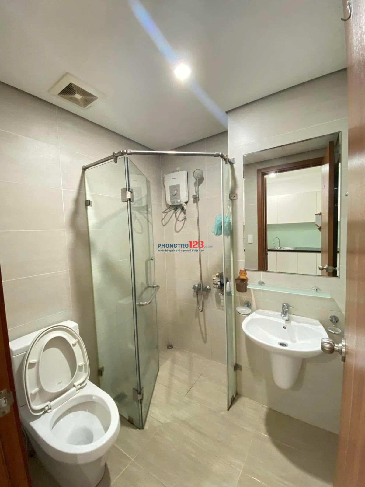 Carillon 5, Hoà Thạnh, Tân Phú: 76m2, 2PN, 2WC, NT mới, 12tr/tháng.