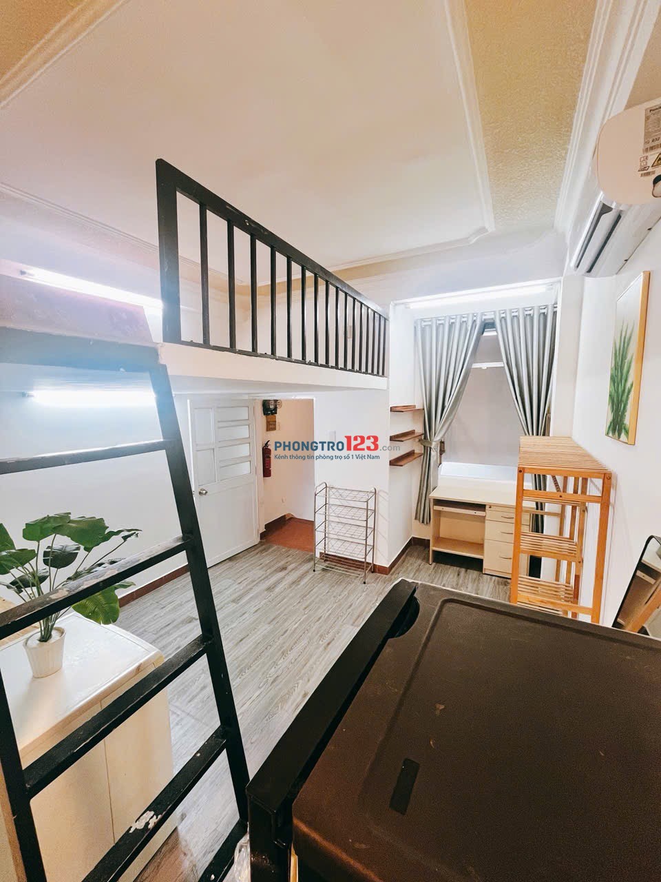 Phòng Trọ Full Nội thất, Thoáng mát Đặng Thuỳ Trâm,Bình Thạnh gần Văn Lang,Hutech,UEF,di chuyển Q1,3