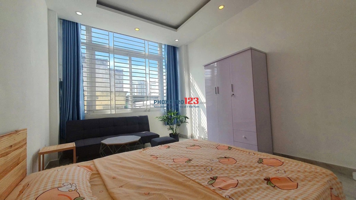 Phòng 50m2, cửa sổ, máy giặt riêng, Ung Văn Khiêm, Bình Thạnh, gần đh Hutech, Hồng Bàng, Hàng Xanh