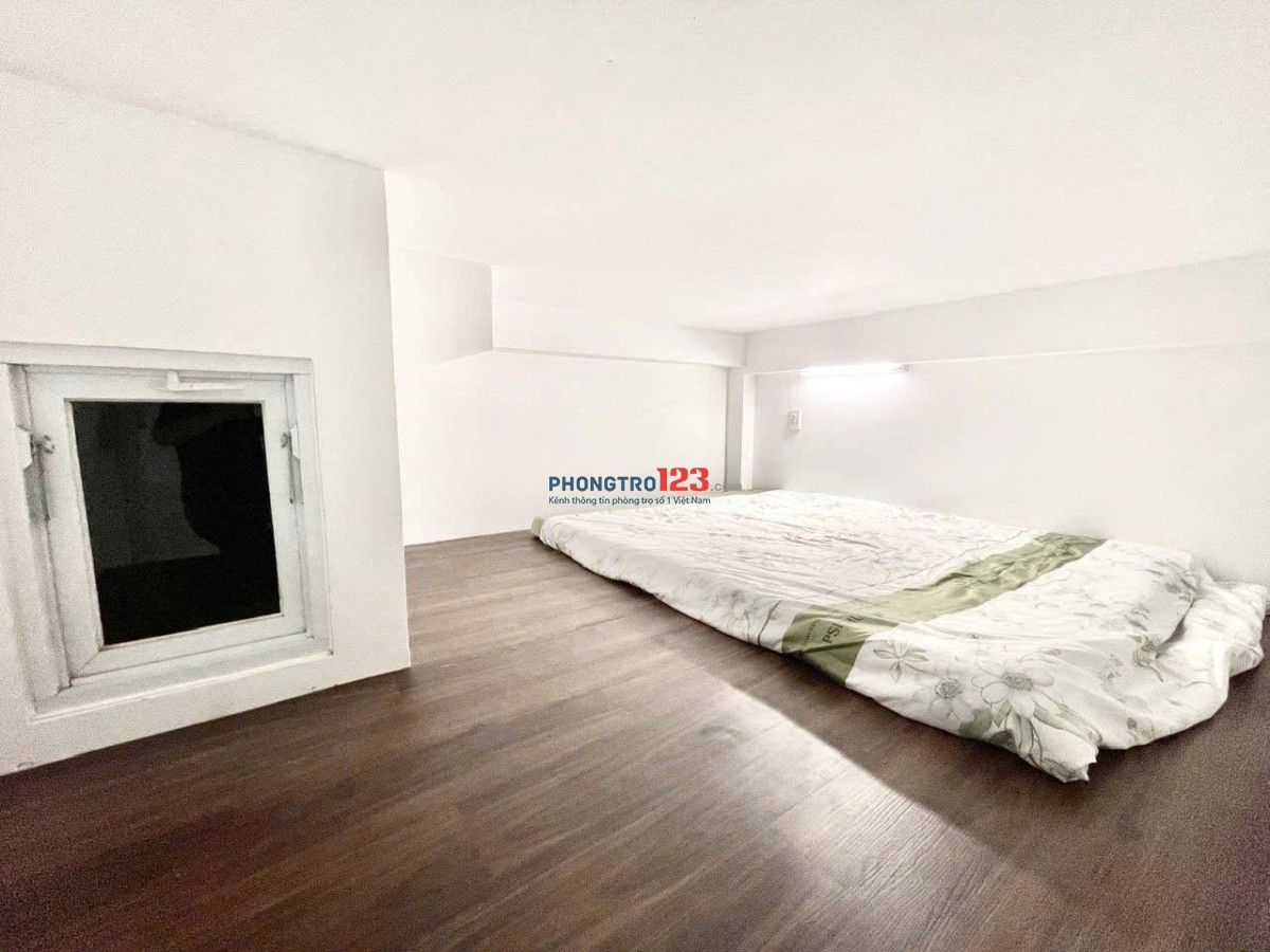 Thuê ngay phòng Duplex 25m2- Full nội thất, gác cao tại Vạn Kiếp, Bình Thạnh, gần khu Phan Xích Long