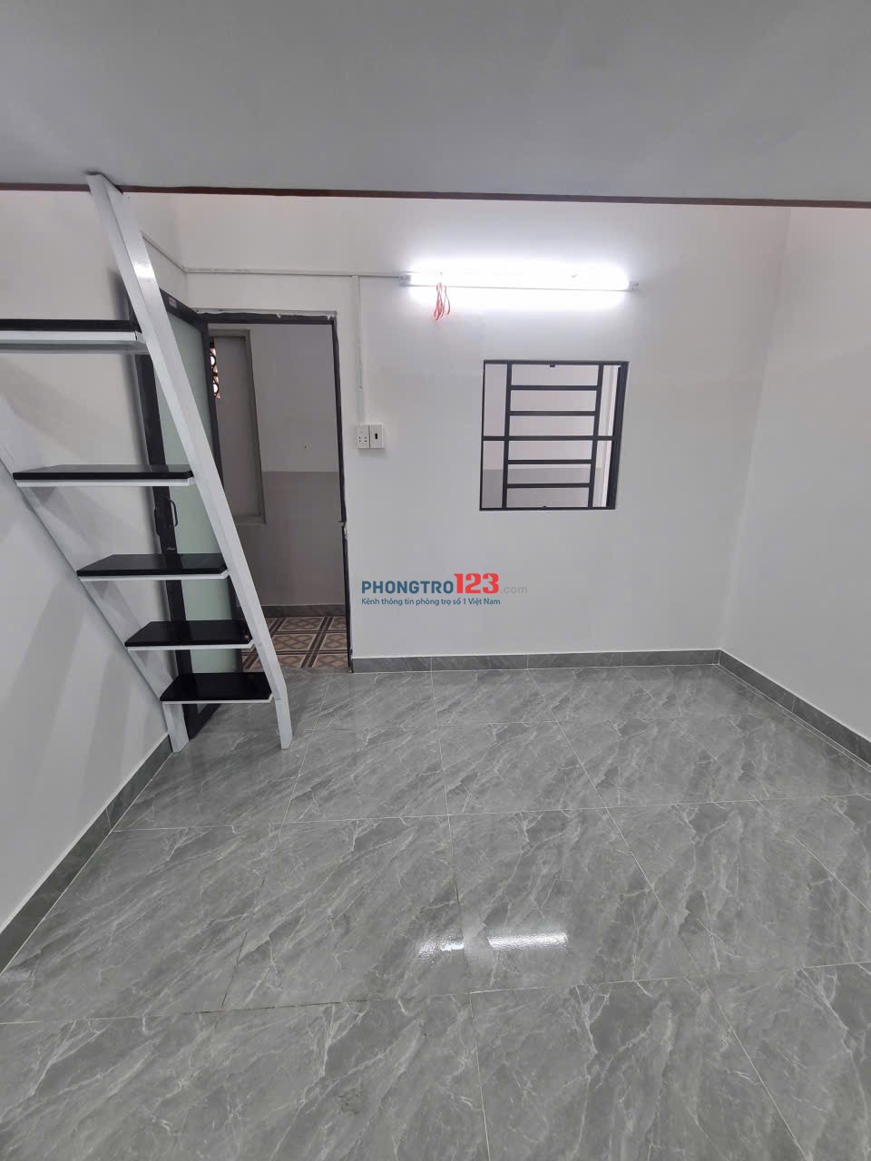 Duplex 20m2 - Gác cao tại Bùi Đình Tuý , Bình Thạnh gần khu vực Hàng Xanh