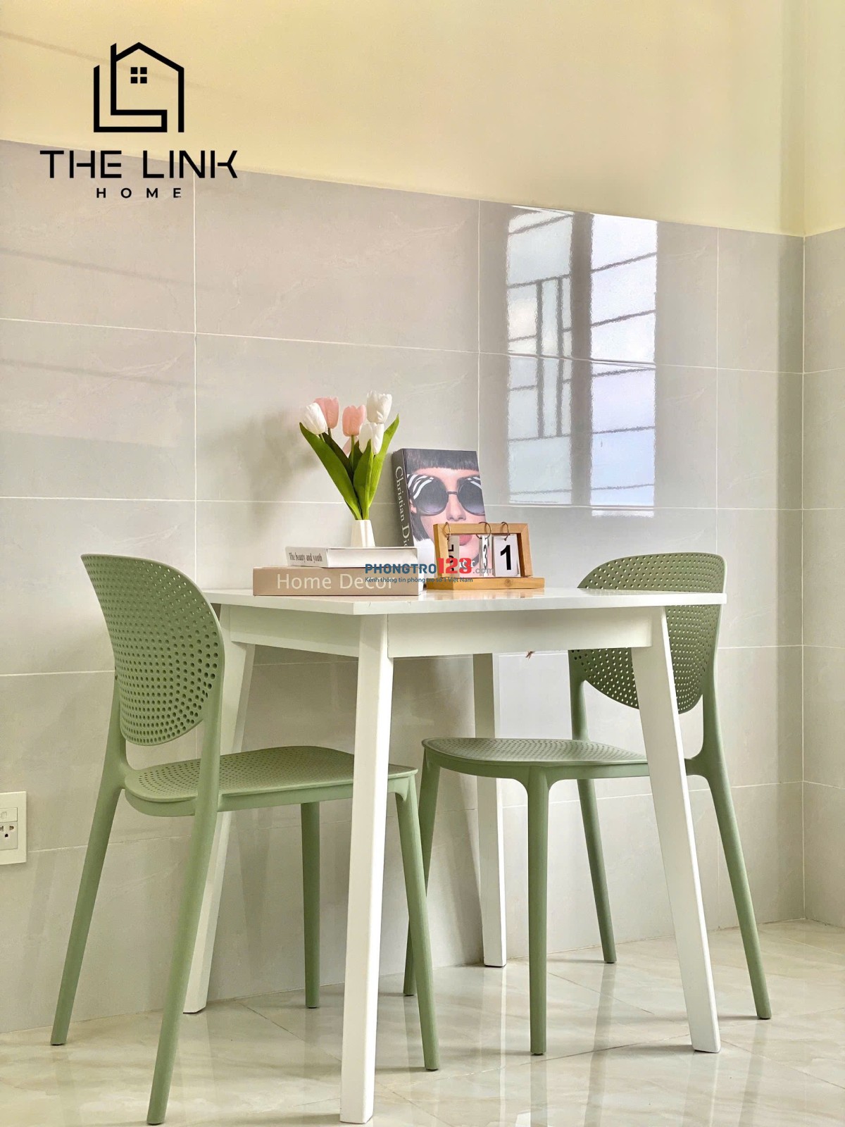 Duplex 30m2 cửa sổ lớn 2 bên ngay Bình Quới, gần đại học Văn Lang CS3, gần Hàng Xanh, khu an ninh