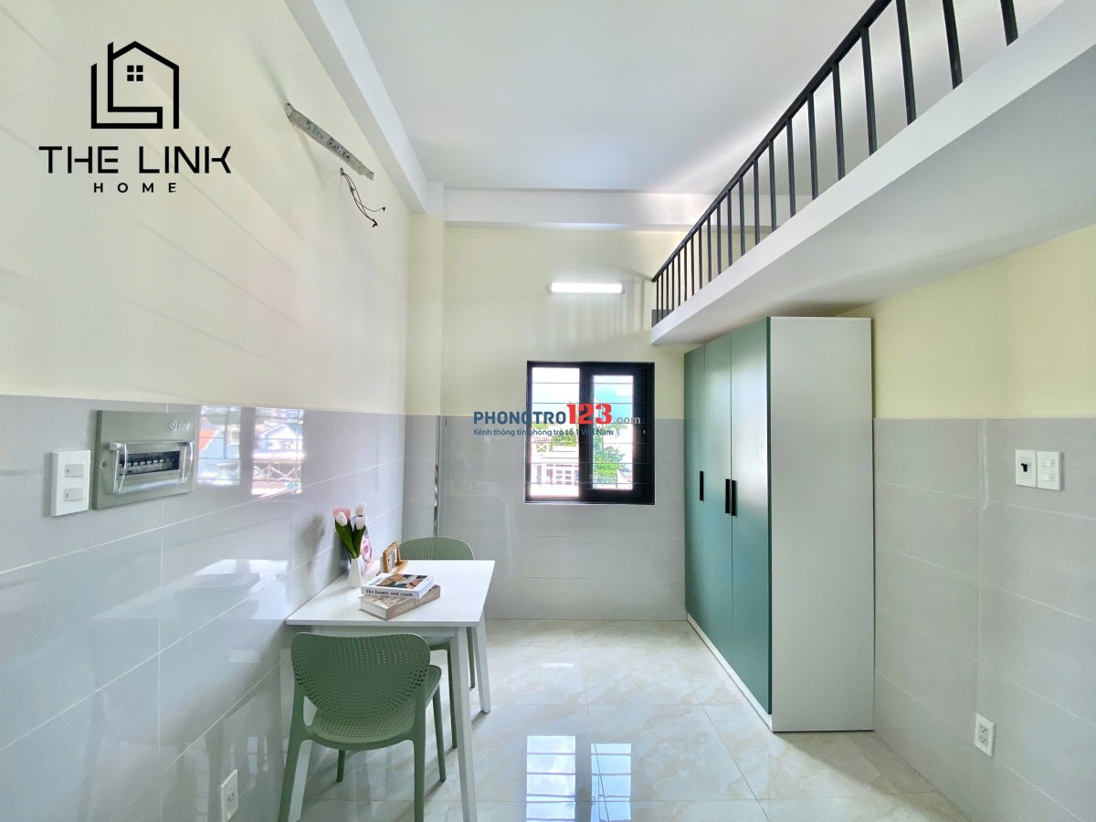 Duplex 30m2 cửa sổ lớn 2 bên ngay Bình Quới, gần đại học Văn Lang CS3, gần Hàng Xanh, khu an ninh