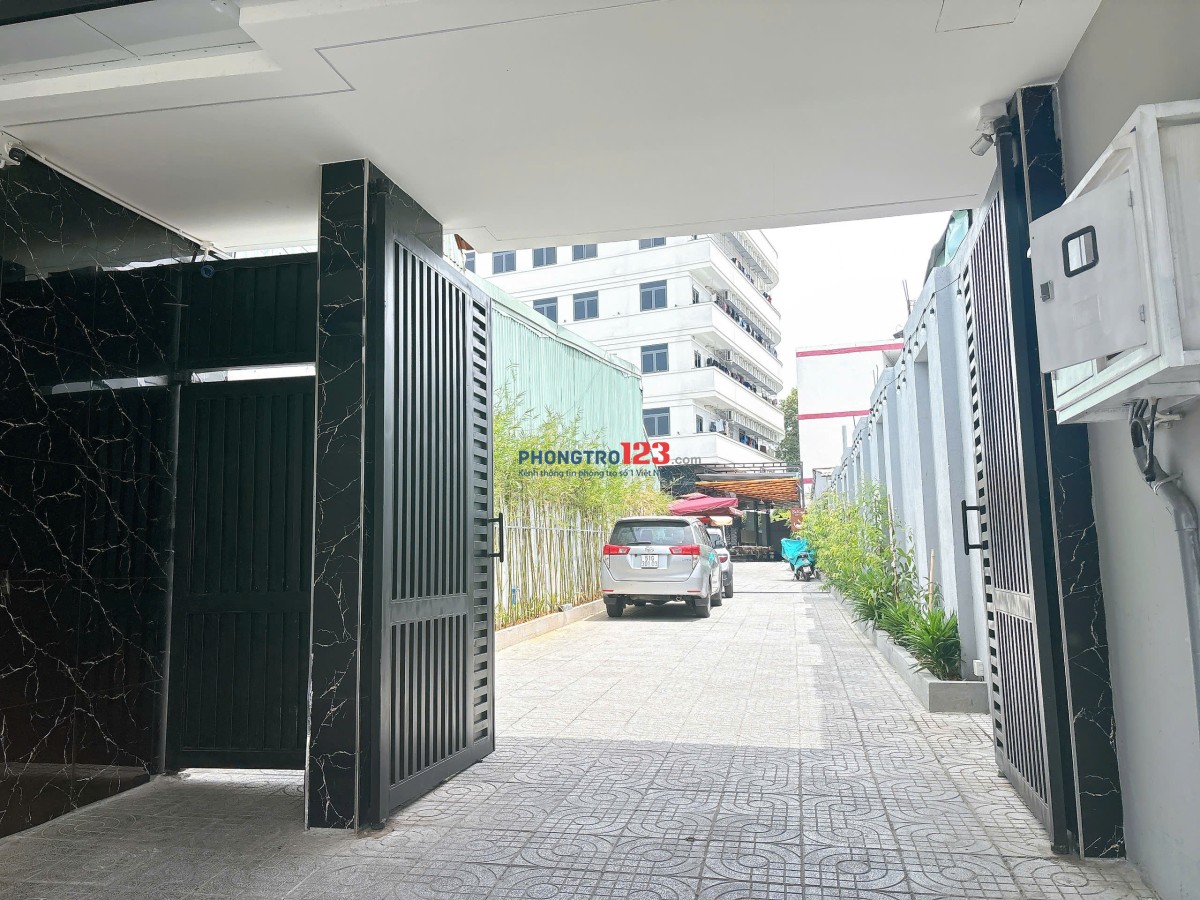 KTX nam CAO CẤP phòng 4 người - Ngay ĐH Ngân hàng, SPKT 5p đi xe