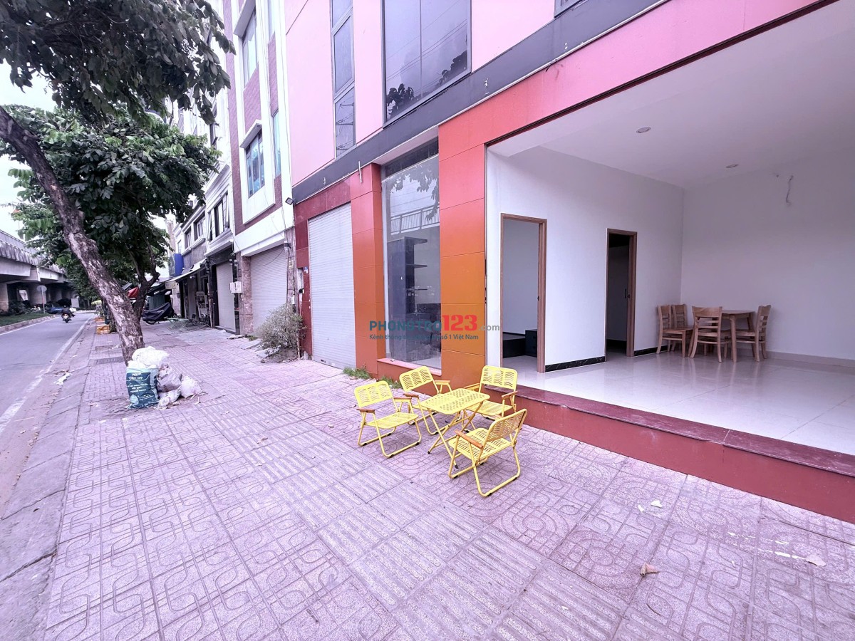Nhà ở 2pn mặt tiền phạm văn đồng bên hông cầu Bình lợi hướng Gigamall thủ đức gần đh văn lang cs3
