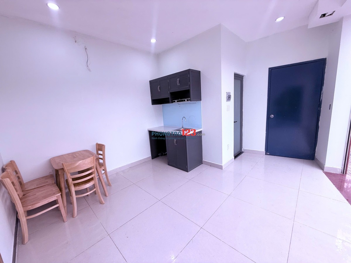 Nhà ở 2pn mặt tiền phạm văn đồng bên hông cầu Bình lợi hướng Gigamall thủ đức gần đh văn lang cs3