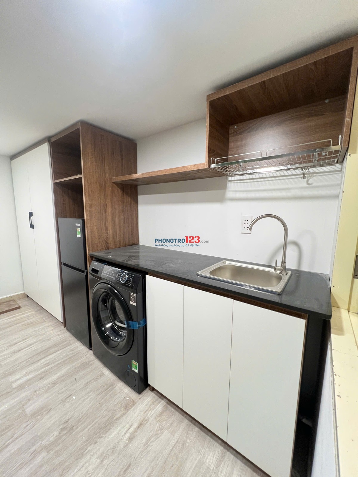 PHÒNG FULL NỘI THẤT CÓ GÁC 32m2 MÁY GIẶT RIÊNG Ở BÌNH THẠNH GẦN ĐẠI HỌC VĂN LANG, HUTECH