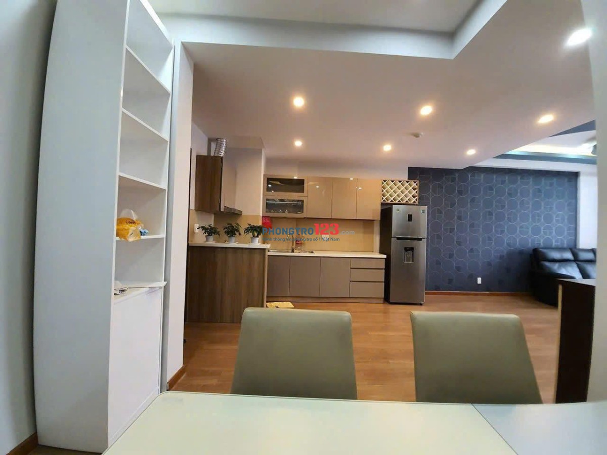 C/c PN Techcons, Hoa sứ, Phú NHuận: 98m2, 2p ngủ, NT, 17tr