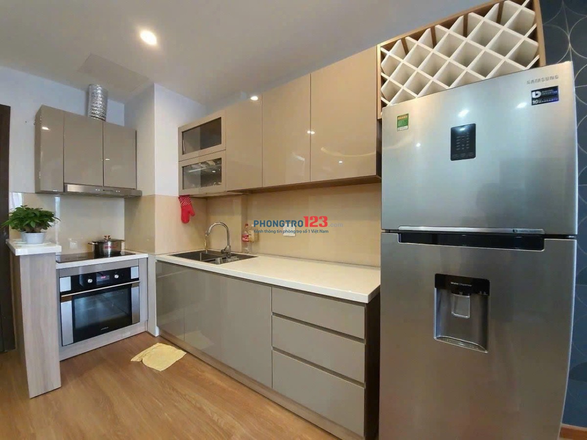 C/c PN Techcons, Hoa sứ, Phú NHuận: 98m2, 2p ngủ, NT, 17tr