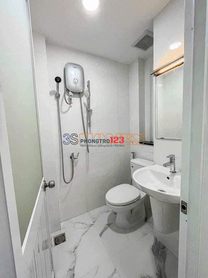 Phòng đẹp full nội thất ngay cv làng hoa gò vấp
