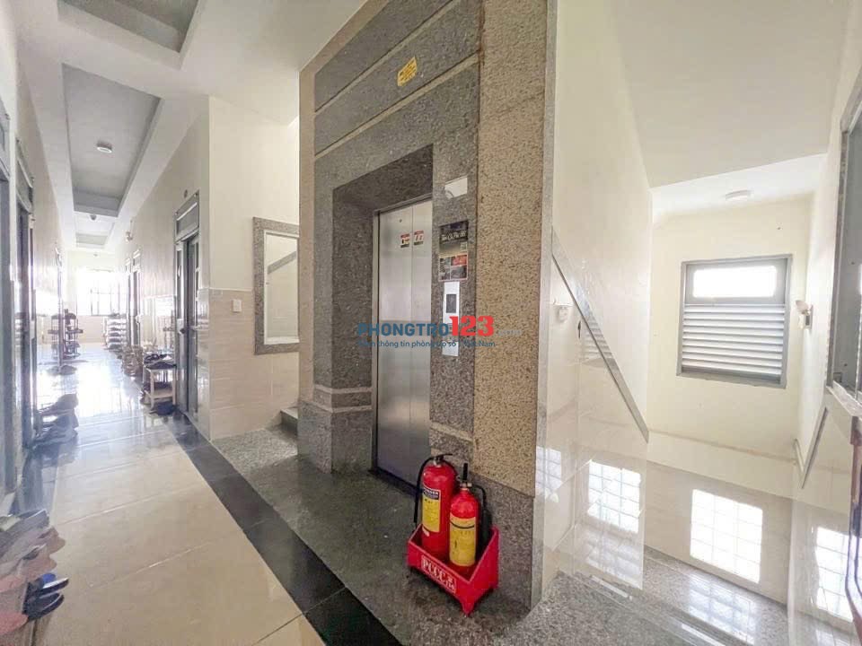 3tr3/2 tháng đầu - gác cao 1m8 - sẵn nội thất tại Tân bình