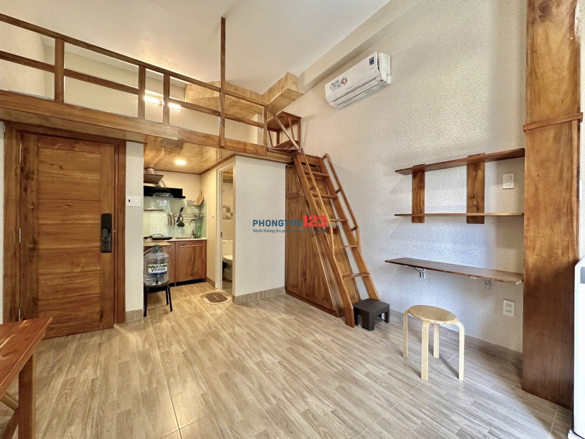 Phòng trọ có gác xịn xò rộng rãi cho tân sinh viên nằm giữa Tân Bình gần các trường Đại học