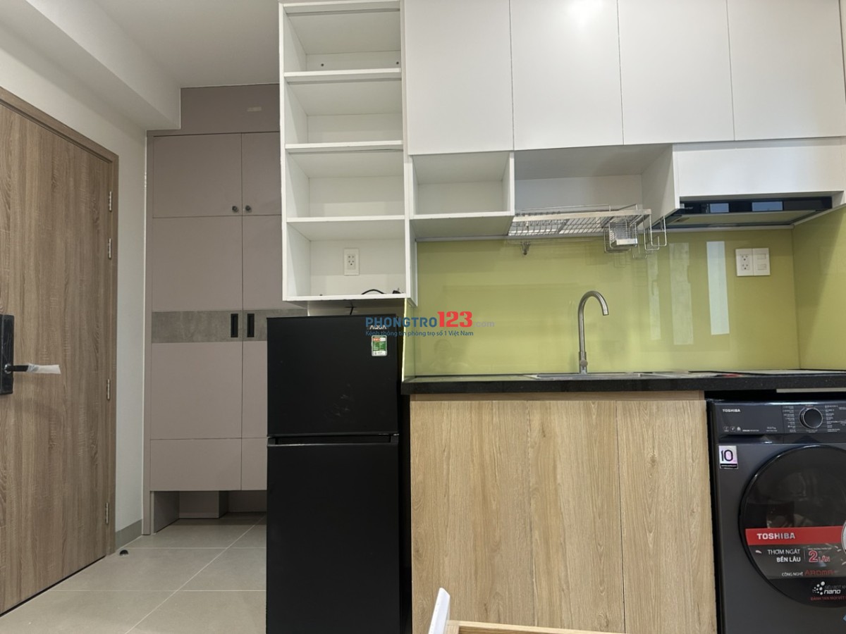 Cho thuê căn hộ dịch vụ full nội thất cao cấp, 100% khai thác lần đầu tại đường Bùi Đình Túy