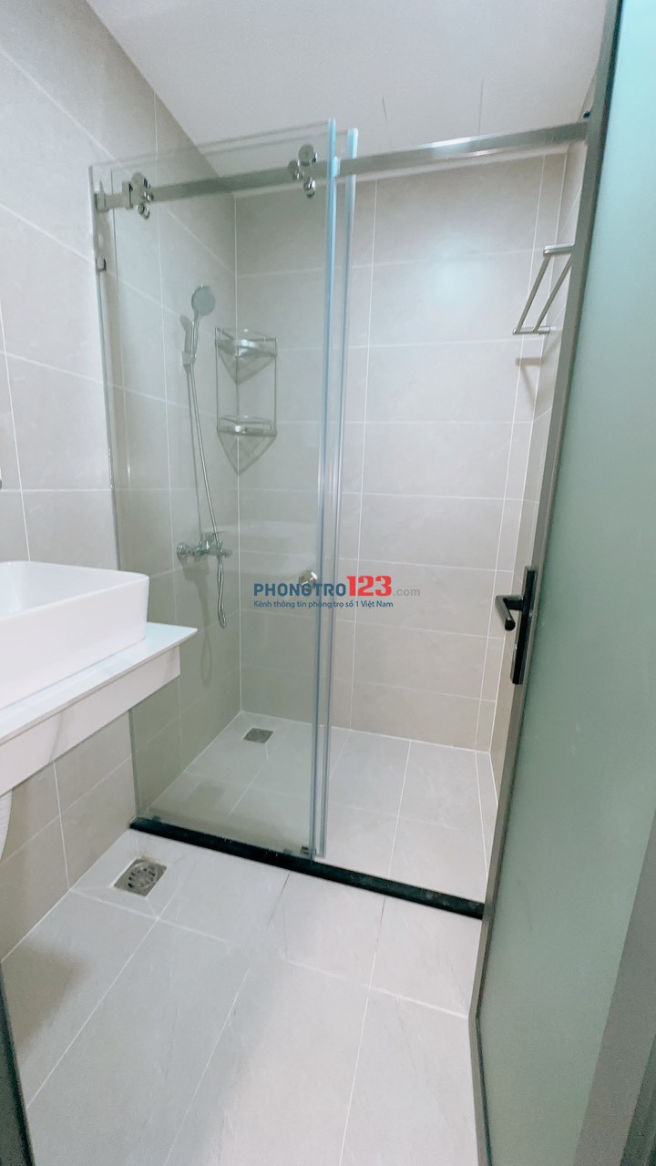 Cho thuê căn hộ dịch vụ full nội thất cao cấp, 100% khai thác lần đầu tại đường Bùi Đình Túy