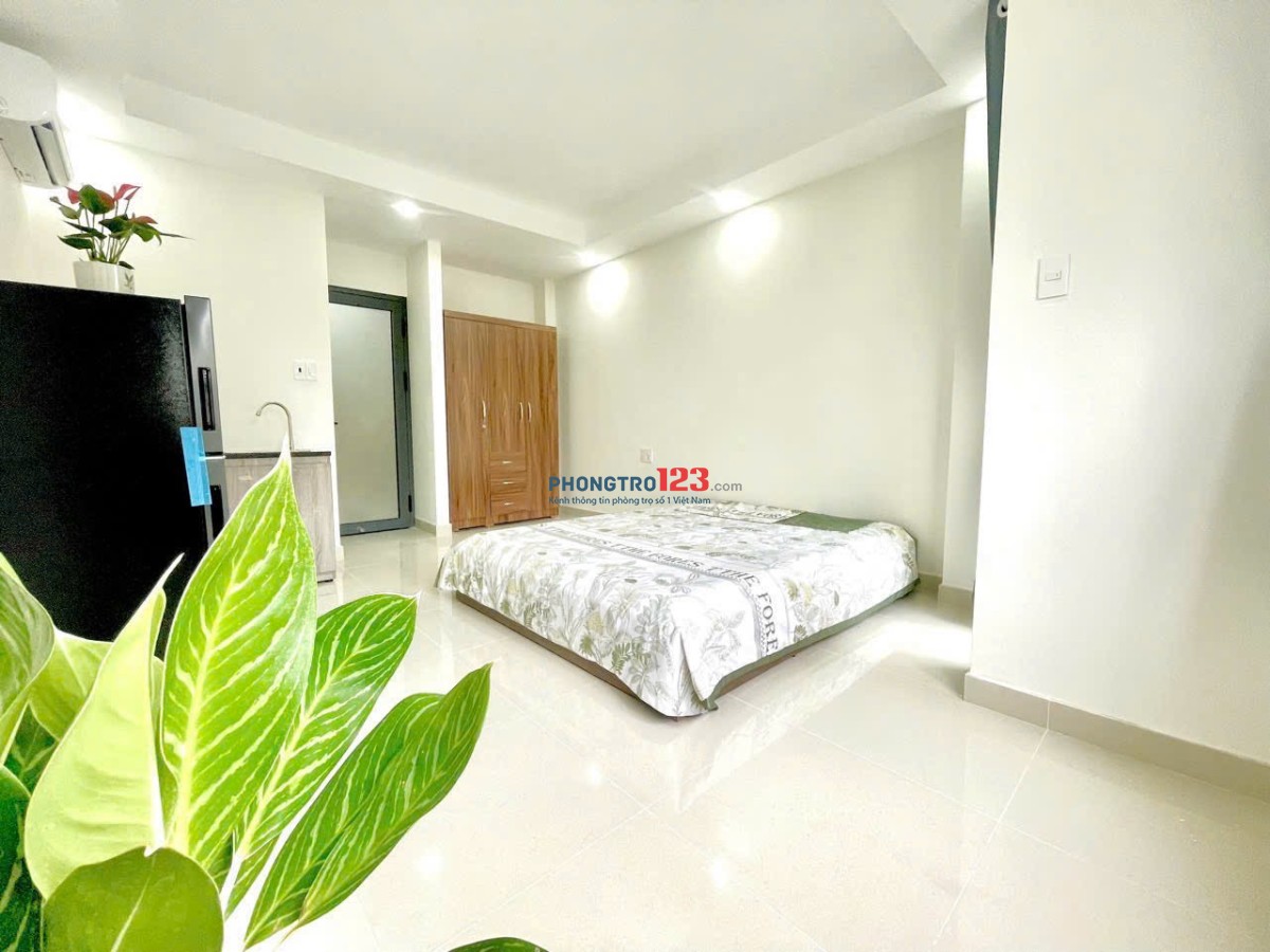Phòng mới rộng 35m2 Full nội thất ban công đường Phan Văn Trị gần ĐH Văn Lang, Công Nghiệp