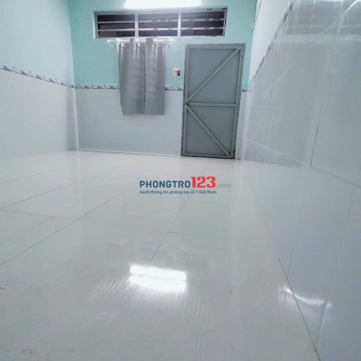 Phòng trọ đường Dương Quảng Hàm - Q.Gò Vấp, 20m2, giá 2.000.000đ/tháng