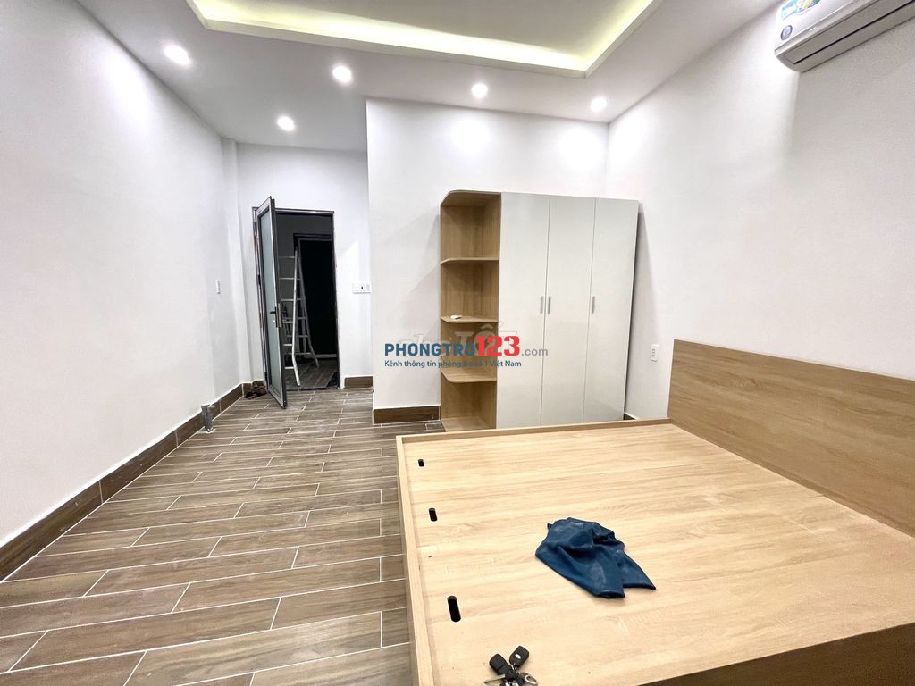 Sang lại Phòng Tầng trệt full nội thất 35m² tại 253E/12 Hà Huy Giáp - ngã 4 ga chỉ 4 triệu/tháng