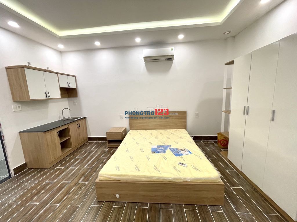 Sang lại Phòng Tầng trệt full nội thất 35m² tại 253E/12 Hà Huy Giáp - ngã 4 ga chỉ 4 triệu/tháng