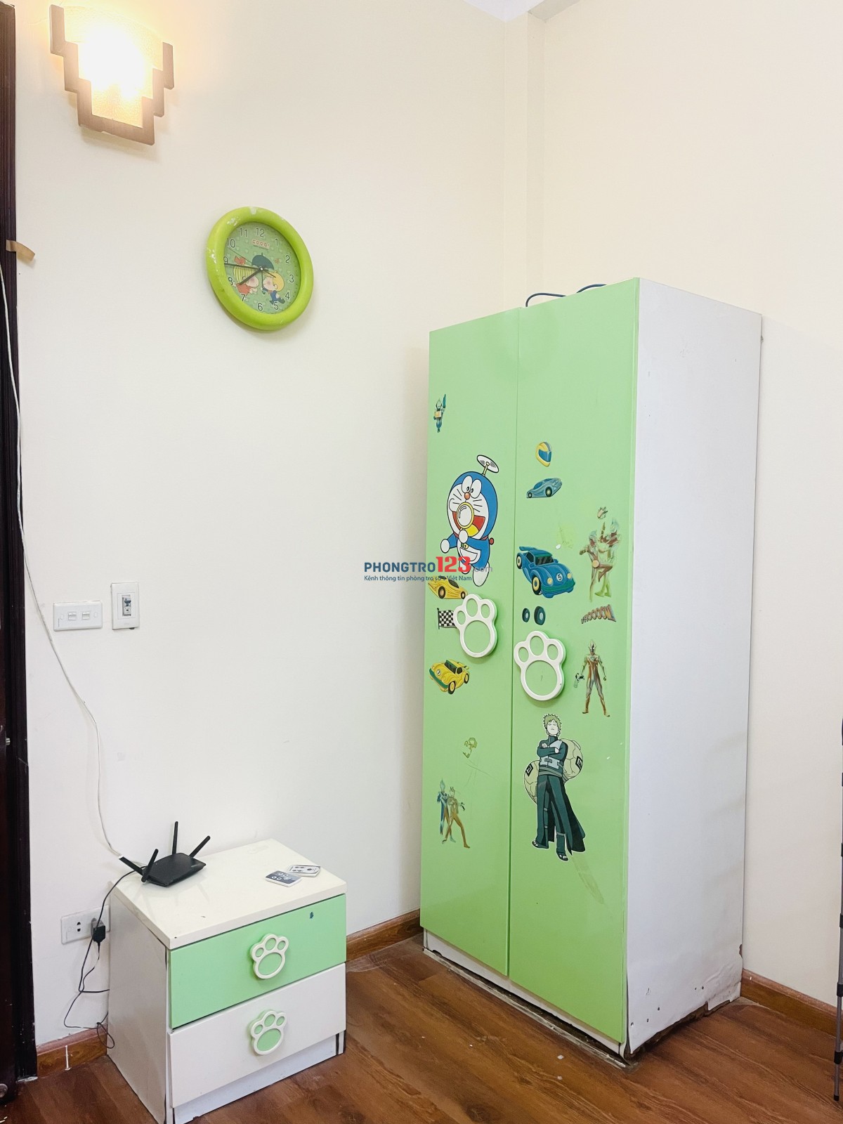 CHO THUÊ PHÒNG Giá 2,5tr - Phòng full tiện ích, nhà phân lô, đường Văn Cao, phường Ngọc Hà (sát Hồ