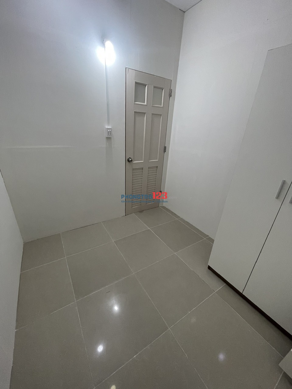Cho thuê phòng giá rẻ trong chung cư Đức Khải