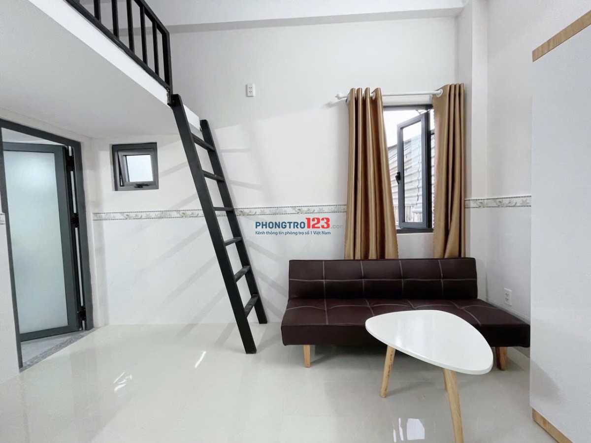 Cho thuê phòng Bình Thạnh có gác, rộng rãi siêu thoáng gần ngay UTH, UEF, FTU2, HIU_Ngã tư hàng xanh