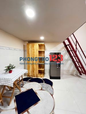 DUPLEX SIÊU RỘNG , NHÀ THANG MÁY ( GIÁ ƯU ĐÃI)