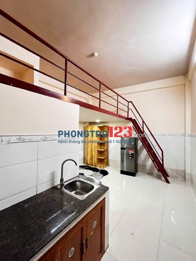 DUPLEX SIÊU RỘNG , NHÀ THANG MÁY ( GIÁ ƯU ĐÃI)