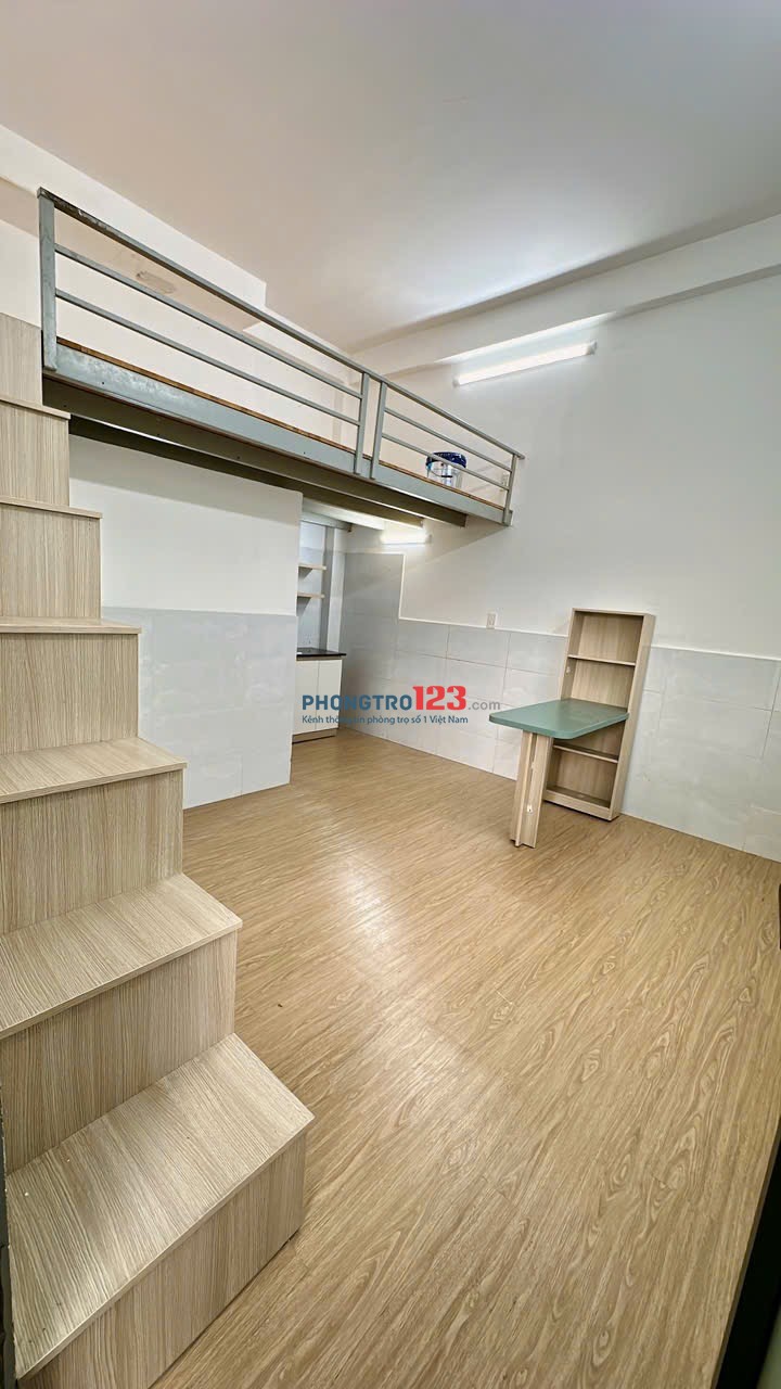 Cho Thuê Căn Hộ Duplex, KV Tân Bình, Gần Chợ Hoàng Hoa Thám