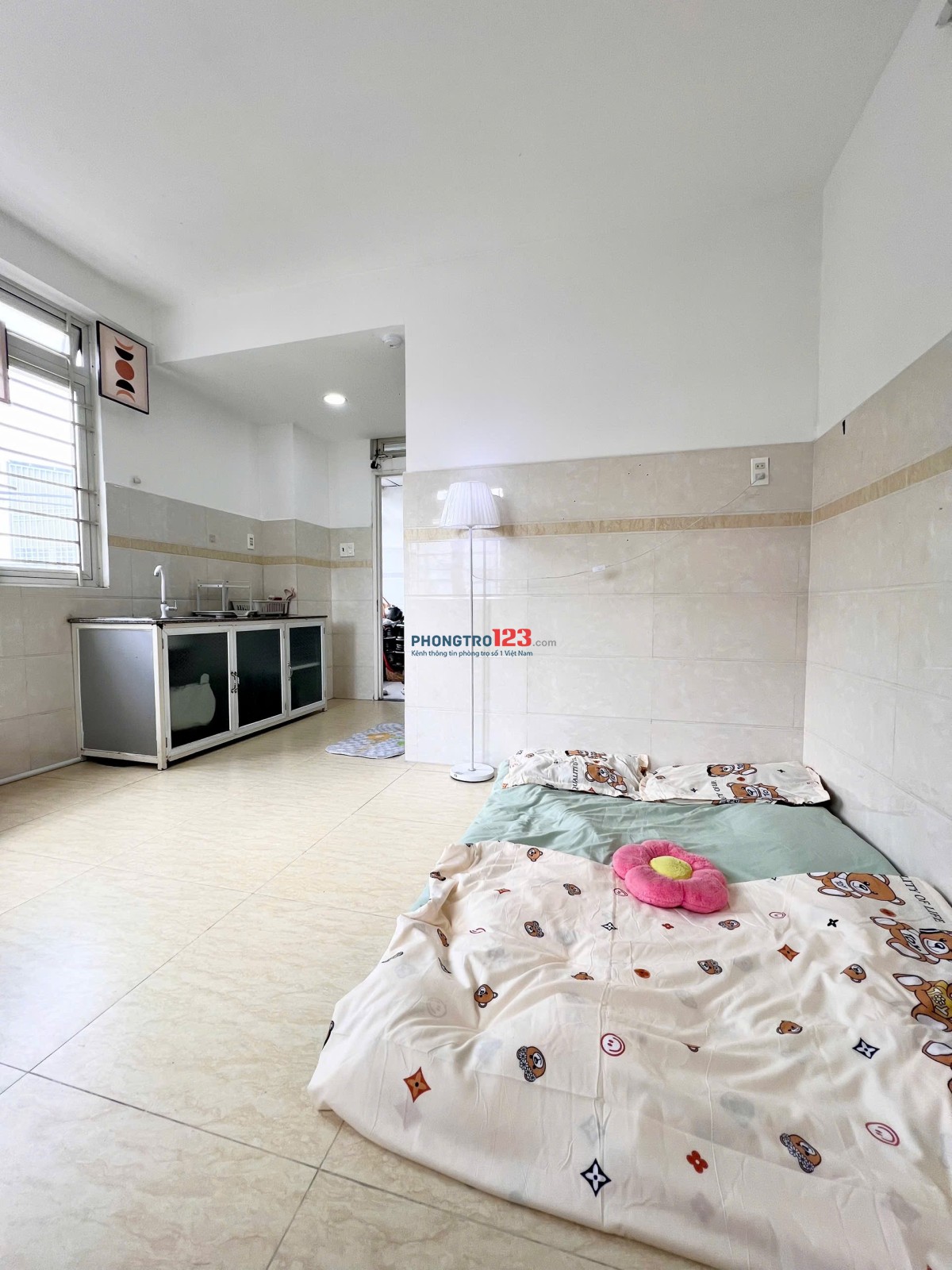 cho thuê phòng trọ có cửa sổ đón nắng full nội thất tiện di chuyển nhiều khu vực