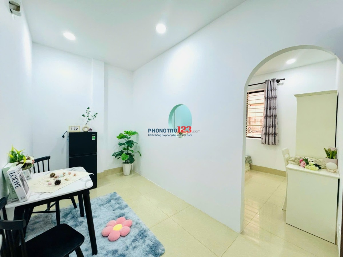 Cho thuê phòng trọ Q10 cách trường ĐH Kinh Tế 500m - Trần Thiện Tránh
