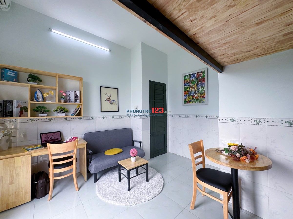 Căn hộ có gác cực xịn có ban công viêw chill cho tân sinh viên nhập học ngay giữa trung tâm Tân Bình