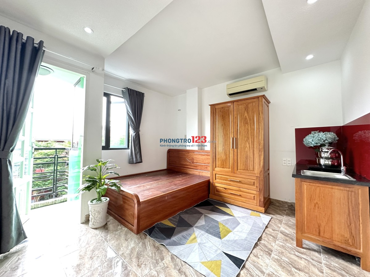 PHÒNG CAO CẤP GIÁ RẺ ÁNH SÁNG TỰ NHIÊN FULL NỘI THẤT GẦN CHUNG CƯ PHÚC YÊN
