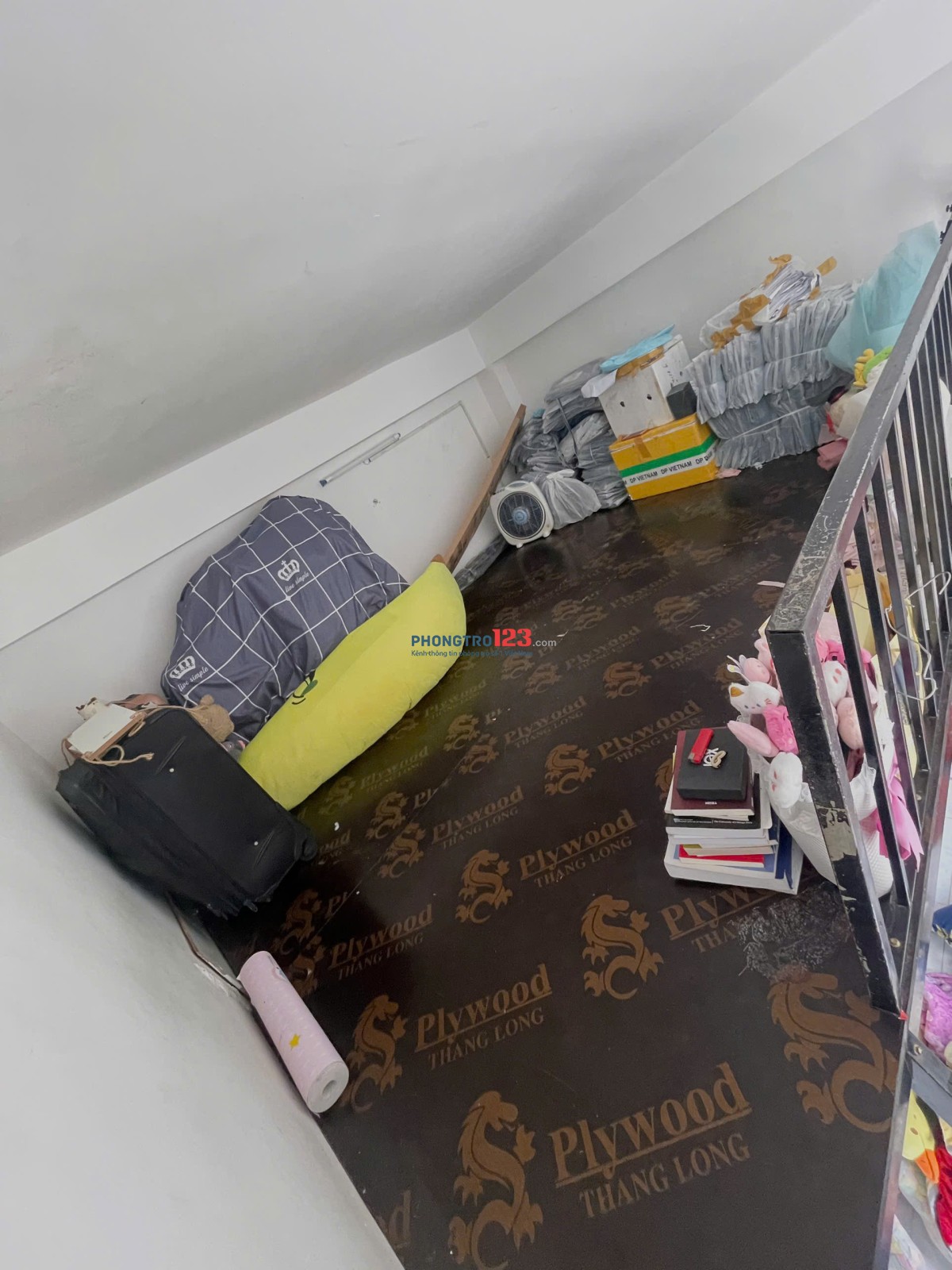 PASS PHÒNG TRỌ RỘNG 30M2 CÓ GÁC