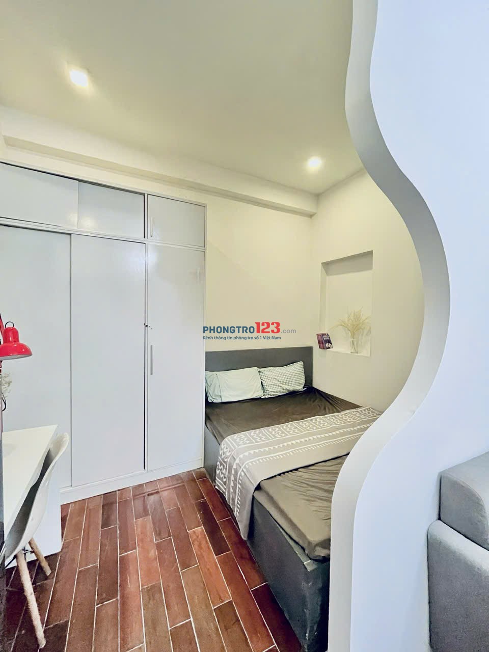 Phòng ngủ tách bếp tôn thất thuyết gần cầu Tân Thuận đh Nguyễn tất thành chợ xóm chiếu q4