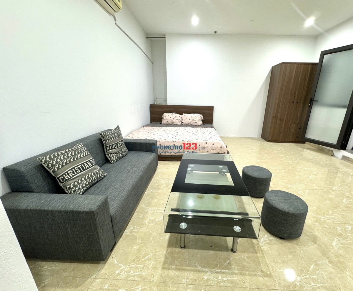 Chính chủ cho thuê mặt đường nghi tàm