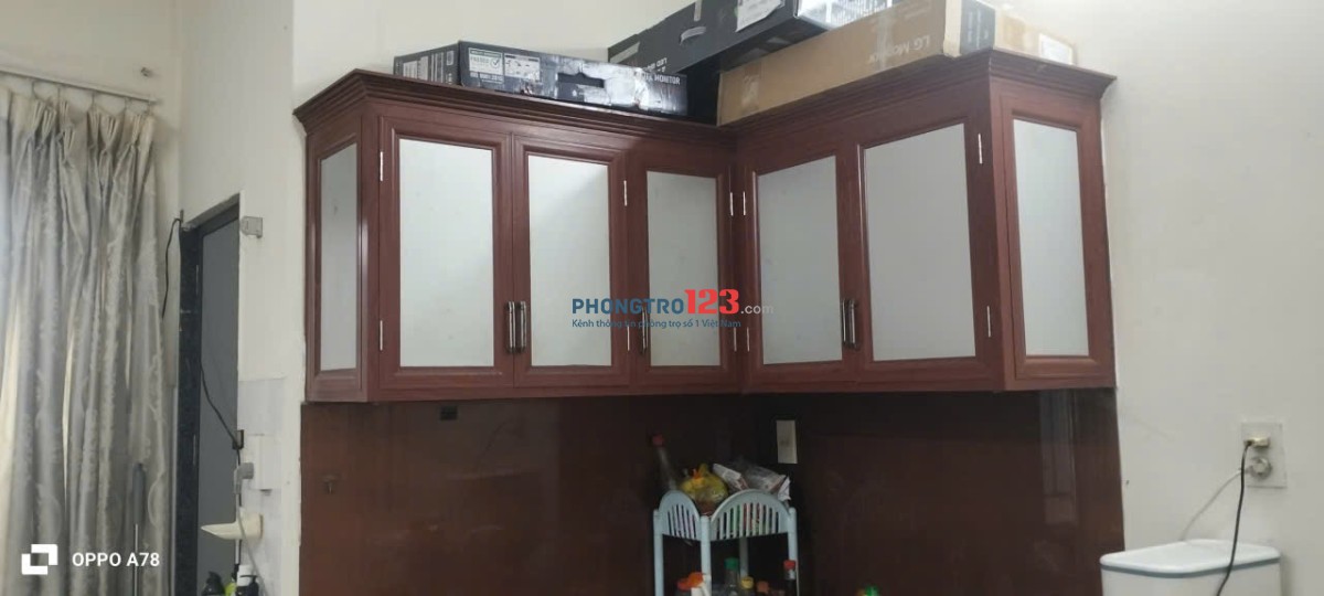 Cho thuê phòng trọ 36m2 gần nhà ga T3 thoáng mát không chung chủ