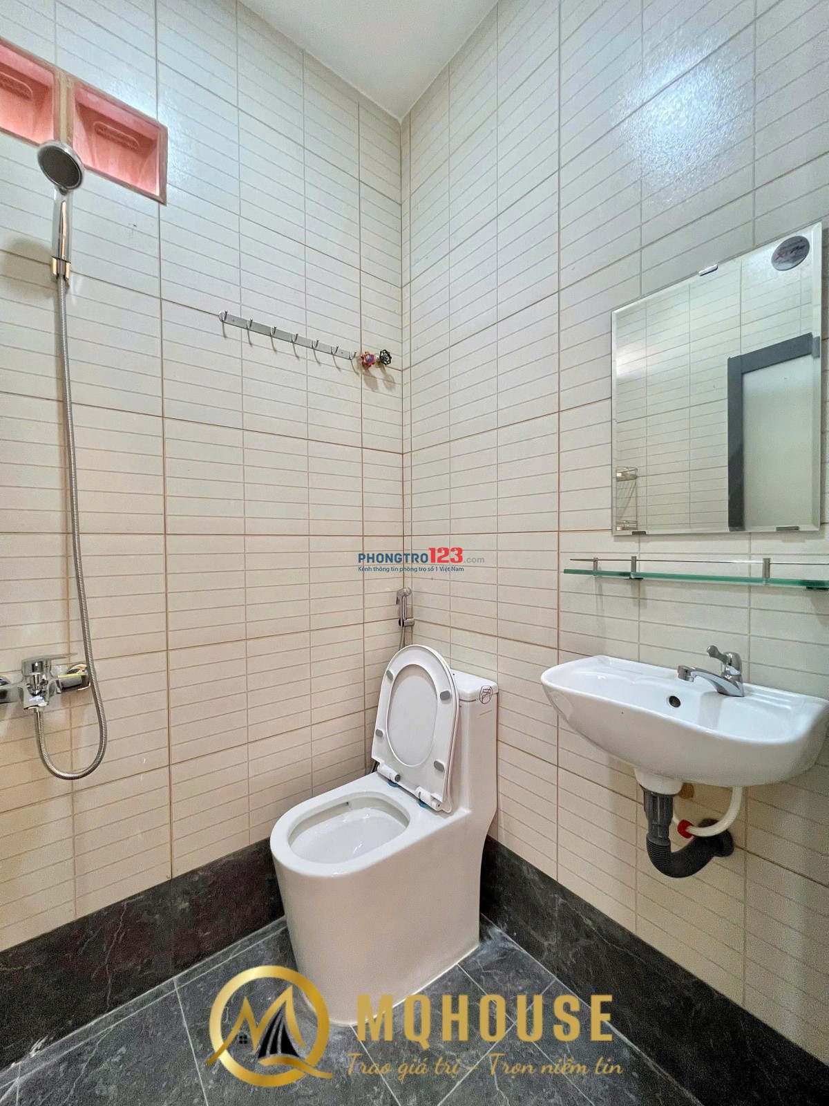 Khai trương CHDV Thang máy, Bãi xe rộng, Ban công, Cửa sổ lớn full nội thất gần ĐH Mở, Chợ Bà Chiểu