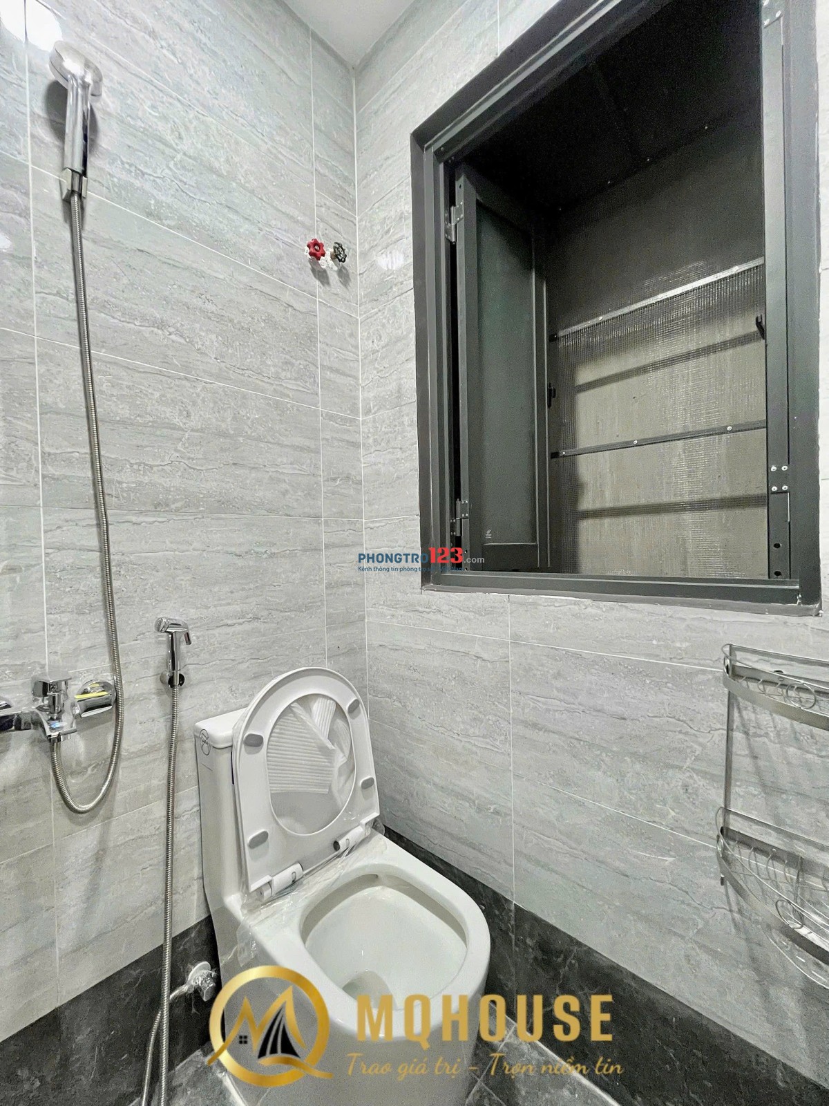 Khai trương CHDV Thang máy, Bãi xe rộng, Ban công, Cửa sổ lớn full nội thất gần ĐH Mở, Chợ Bà Chiểu