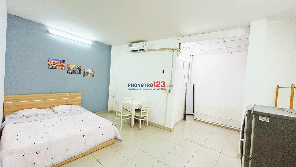 Phòng cho thuê gần ĐH Hoa Sen, Kinh Tế, Mở, ngay kênh Nhiêu Lộc - cầu Thị Nghè