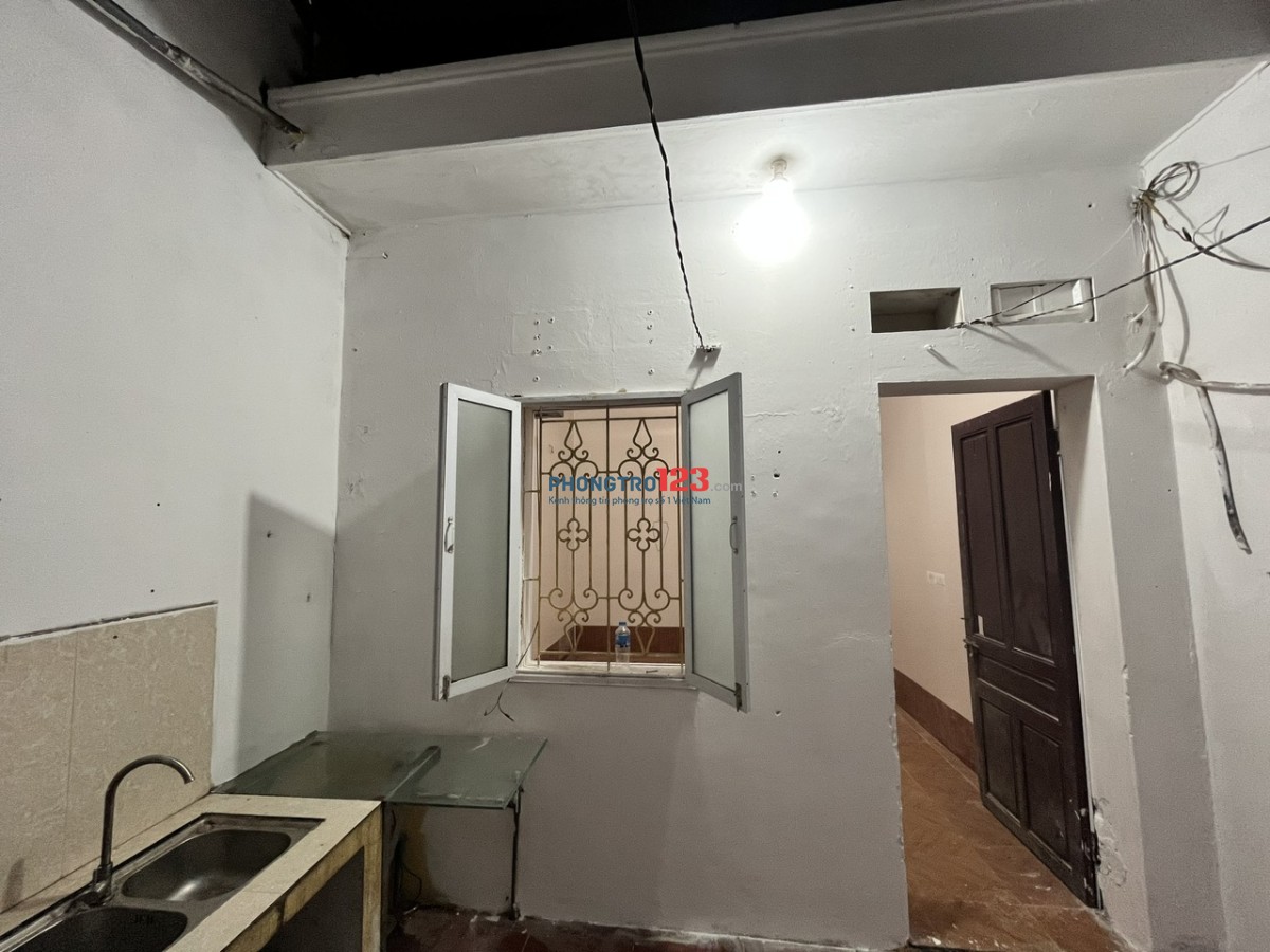 Chính chủ cho thuê nhà cấp 4 - SN 23, ngõ 281 Vĩnh Hưng , phường Vĩnh Hưng