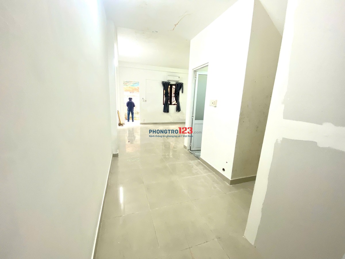 Cho thuê phòng 40m2 Gần ĐH Công Thương Công Chế Lan Viên Quận Tân Phú