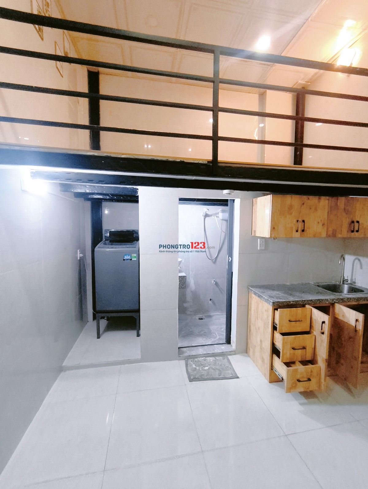 Phòng Có Gác Máy Lạnh Ngay Cầu Tham Lương, HUFLIT, Phan Văn Hớn, Trường Chinh, giờ giấc tự do