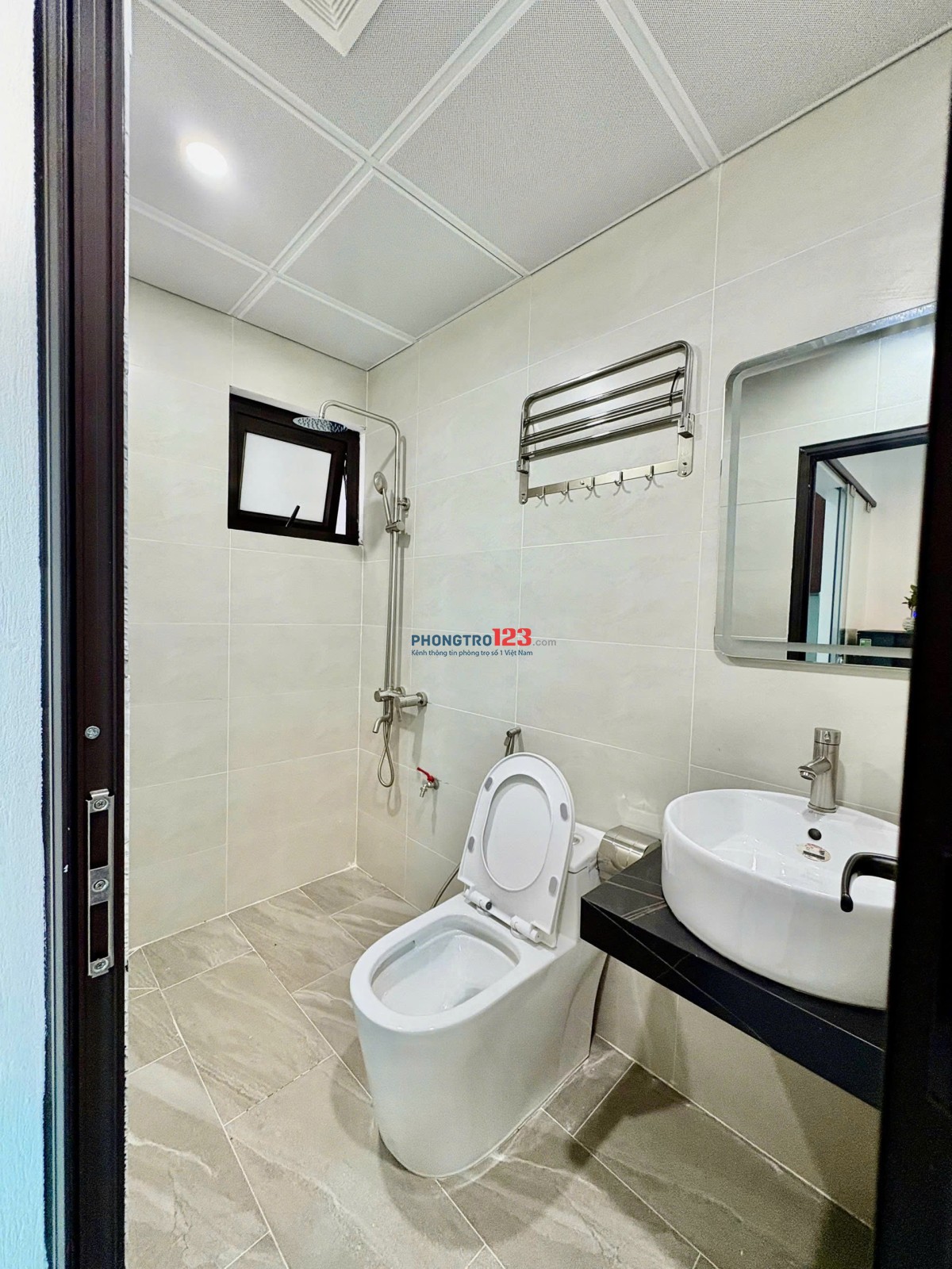 Khai trương studio 104 Đình Thôn, 6 triệu 1 phòng / tháng , hiện đang trống 29 phòng