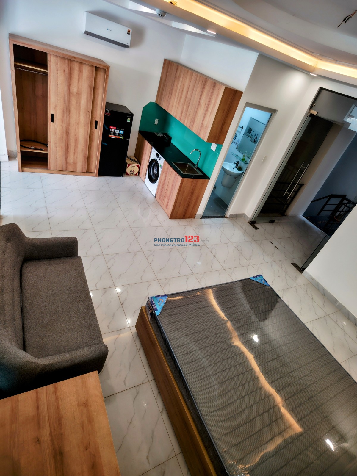 MẶT BẰNG 35M2, TẶNG SÂN ĐỂ XE 30M2, MẶT TIỀN LÊ TRỰC, P7, BÌNH THẠNH