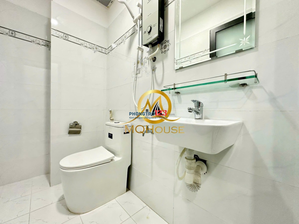 CHO THUÊ PHÒNG TRỌ GIÁ HSSV ĐƯỜNG CMT8 GẦN ĐH UEH, Y DƯỢC, HOA SEN, HUFLIP, BK, PNT.
