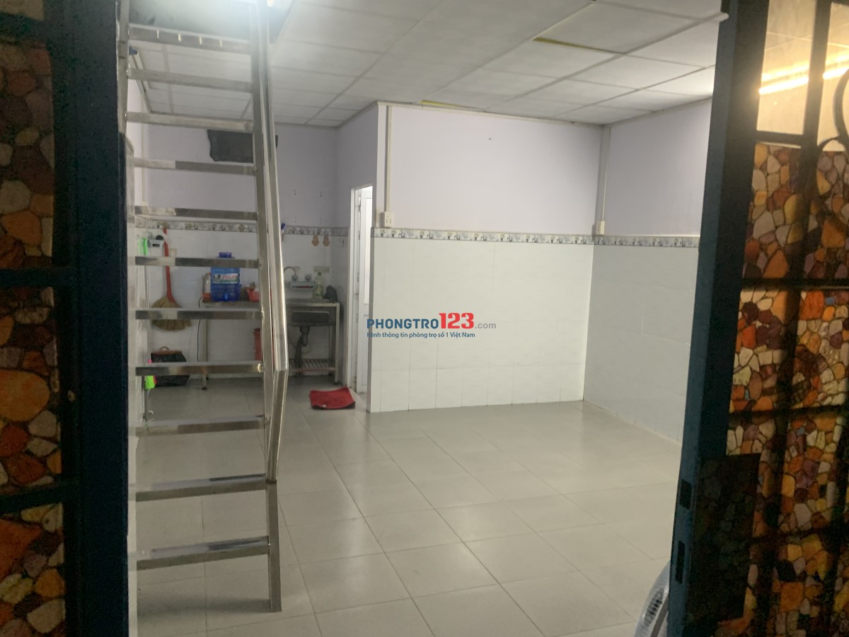 Tìm bạn nam học sinh, sinh viên ở ghép vui vẻ, hoà đồng
