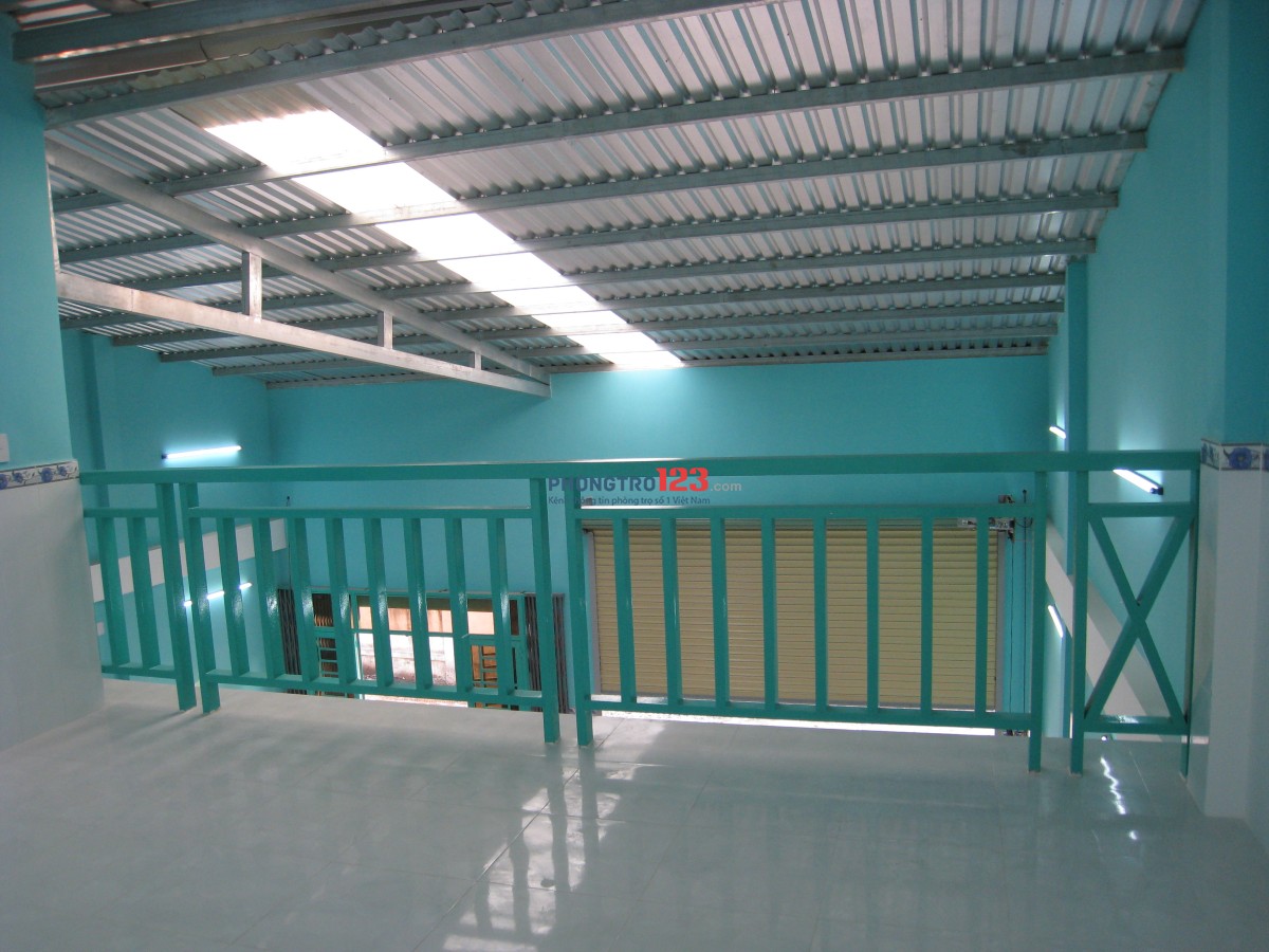 Cho thuê mặt bằng nhà xưởng 500m2 huyện Bình Chánh