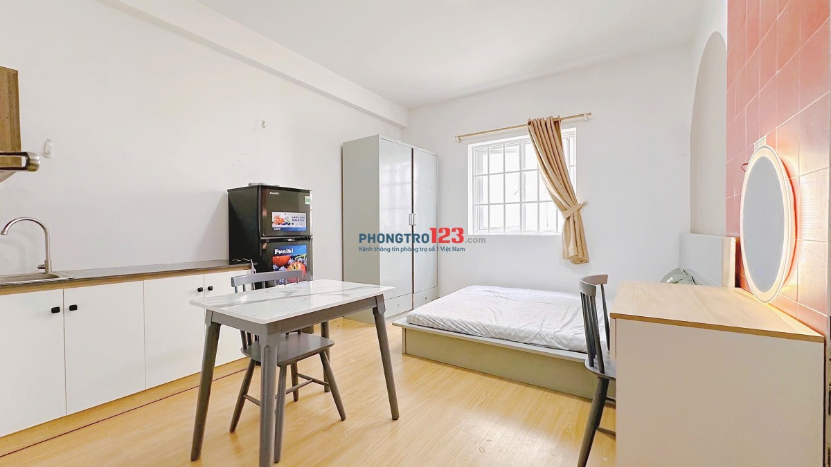Khai Trương Căn Hộ Mới 100% - Ngay Chợ Bà Chiểu - ĐH Kinh Tế UEF ️